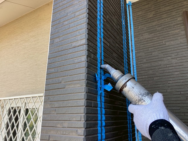 シーリング材の充填